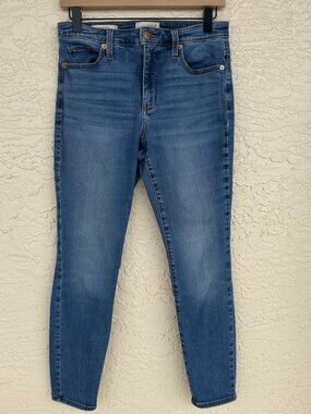 Universal Thread High Rise Skinny Jeans 6/28 Womens Blue Denim Bundle 2 Pair